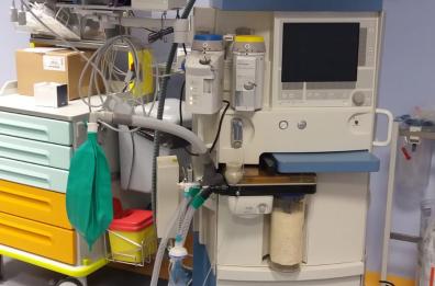 Coronavirus, il sindaco di Terlizzi: «Nell'ex ospedale ci sono macchine per la respirazione assistita non utilizzate»