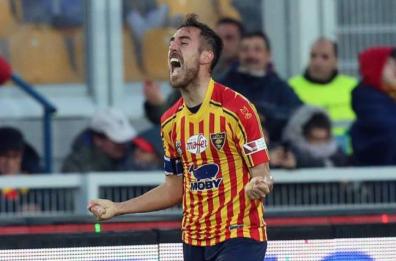 Lecce, Mancosu: «Mi manca il campo, mi alleno in giardino»