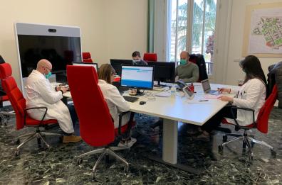 Policlinico Bari, 14 dipendenti positivi: una «control room» per le indagini sui contatti dei sanitari 