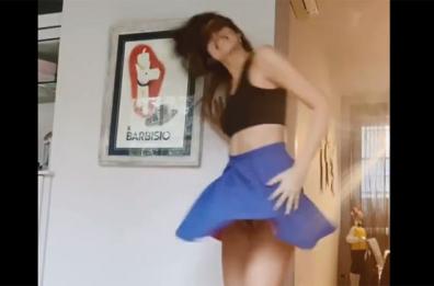Cristina Chiabotto, sexy bachata: «Io ballo a casa»