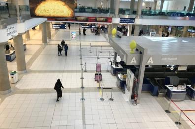 Variante Covid inglese, negativo tampone su passeggero del volo Londra-Bari