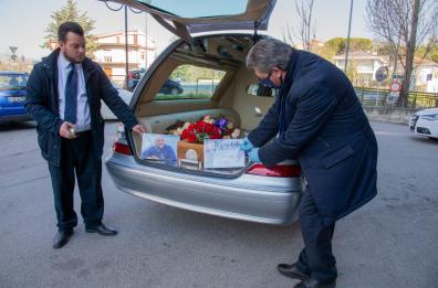 Potenza, staffetta polizia fino al cimitero per scortare ceneri Donato Sabia