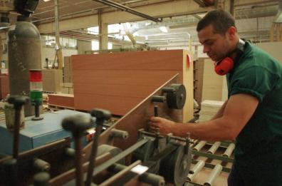«In Puglia chiuderanno 20mila imprese», allarme Unioncamere per il 2021, 69mila posti di lavoro in meno