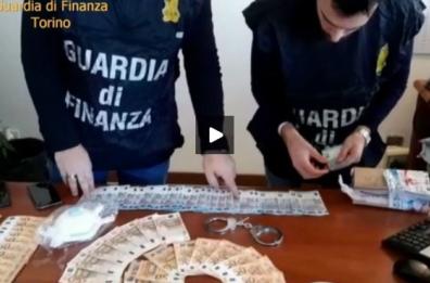 Bari, arrestato l'imprenditore Mario Volpe: mazzette per appalti pulizie in Piemonte per emergenza Covid 19