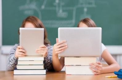 Covid, la «gara» di e-learning per trovare soluzioni alla pandemia: 3 salentini sul podio