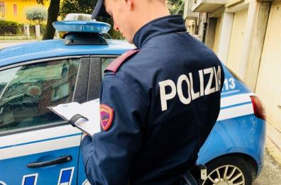 Mesagne, rispettano il coprifuoco con una grigliata nella notte: multati 7 giovani 