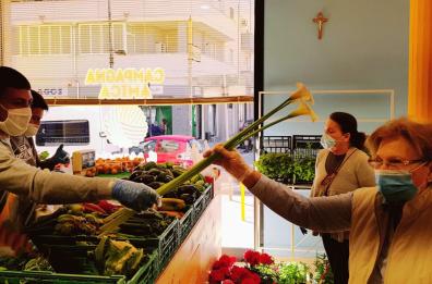 Fase 2 in Puglia, la proposta di Coldiretti: «Per la Festa della Mamma regaliamo fiori anticrisi»