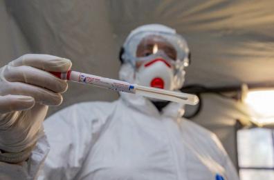 Screening del papilloma virus, l'attacco di Lopalco sui ritardi: «In Puglia dati allarmanti». Piemontese: «Siamo in linea con le altre Regioni»
