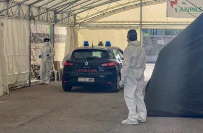 Taranto, tamponi agli avvocati nelle tensostrutture in tribunale