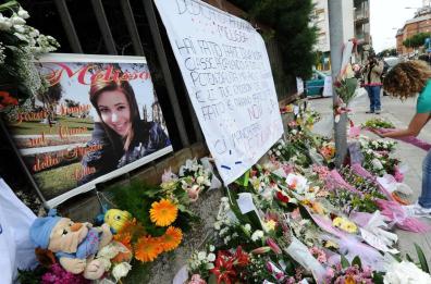 Brindisi, attentato scuola Morvillo Falcone: commemorazione dopo 8 anni ricordando Melissa 