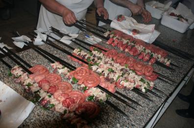 Bari, sfrigola la zampina: per le bracerie ora è avanti tutta 