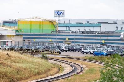 Fca Melfi, ripresa attività produttiva su tre turni