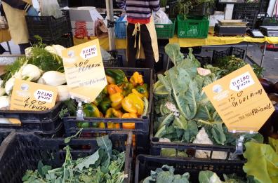 Caro prezzi in Puglia, Coldiretti: «Colpa del crollo dei raccolti. Ad agricoltori solo pochi centesimi»