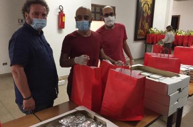 Bari, pasti caldi cucinati da chef  per chi ha bisogno