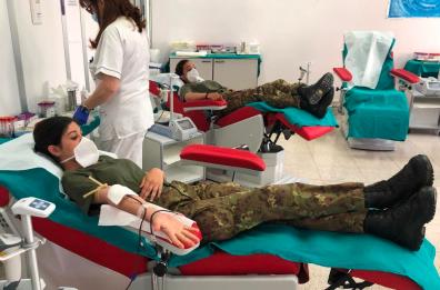 Raccolta di sangue e donazione di viveri: la solidarietà da Foggia ad Altamura