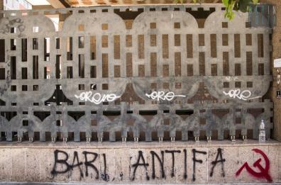 Cancellate e ringhiere: anche Bari ha i suoi «ferri» d’arte