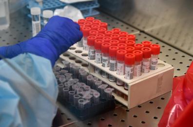 Puglia, i  tamponi non crescono nonostante i laboratori privati