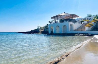 Fase 2, lettini personalizzati nell’azzurro di Polignano 