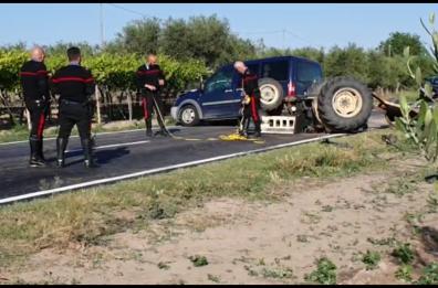 Cerignola, trattore si ribalta sulla Sp 75: un morto e un ferito 