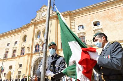 Cerimonie sobrie a Potenza e Matera: «Uniti in un momento difficile»