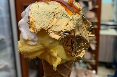 Ruvo di Puglia, in gelateria c'&egrave; un gelato &laquo;d'oro&raquo;: il cono costa 70 euro 