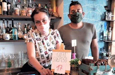 Gallipoli, «caffè sospeso» al bar per aiutare chi è in difficoltà
