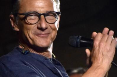 «Il ritmo mi guida ogni giorno»: Gegè Telesforo, lo show con Arbore e il nuovo disco jazz
