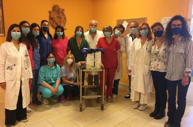 Cuffie ipotermiche per la chemioterapia: la donazione all'oncologico di Bari