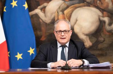 Ministro Gualtieri: «Banca Popolare di Bari, così la finanza rilancerà il Sud»