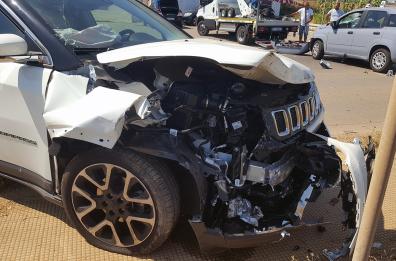 Bari, carambola tra auto sul Lungomare: solo lievi feriti e strada chiusa al traffico 