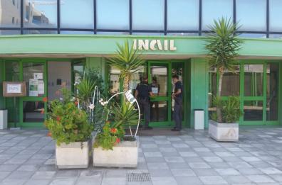 Foggia, Gdf e Ps nella sede Inps: acquisiti atti su erogazioni pensioni e indennità