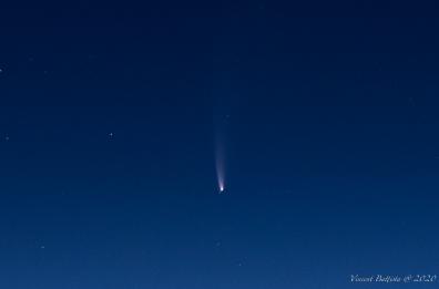 Capurso stregata dalla scia luminosa della cometa Neowise