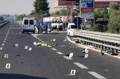 Morti in bici sulla Barletta-Andria: lutto cittadino per i funerali 
Autista furgone non era ubriaco 