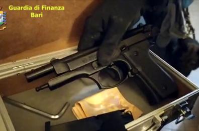Corato, rapinarono «Compro oro», via con bottino da 15mila euro: 3 arresti
