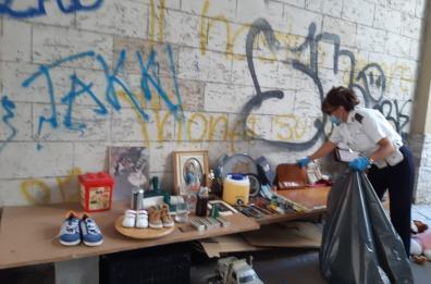 Taranto, abusivismo commerciale e mezzi abbandonati: controlli di Polizia locale e Polizia di Stato