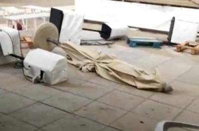 Tromba d'aria a Marina di Lesina: danni e paura tra i villeggianti
