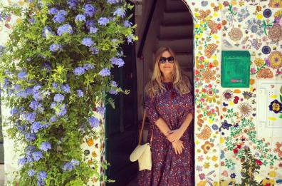 Selvaggia Lucarelli festeggia il compleanno a Grottaglie 