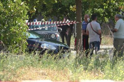 Cerignola, 50enne ucciso in strada a colpi di arma da fuoco: indagano i cc