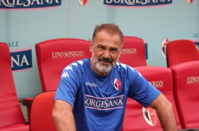 Bari-Vivarini al primo round, ora la palla a De Laurentiis
