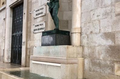 Taranto, imprenditore truffa la Regione: Avvocatura gli fa sequestrare casa