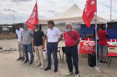 Foggia, sanatoria solo per le badanti: tutto inutile nelle campagne