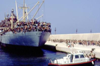 Approdo nave Vlora a Bari 1991, domani proiezione docufilm