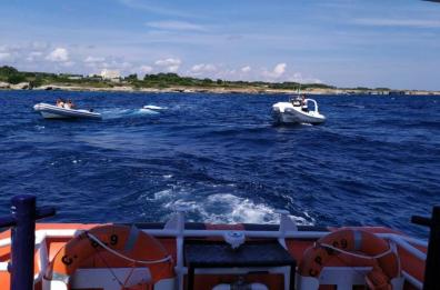 Paura a Otranto, turista francese bloccato in Grotta Monaca: salvato dai sommozzatori