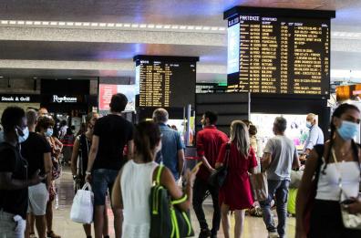 Muro Leccese, tornano da vacanze in Grecia: 5 giovani positivi al Covid