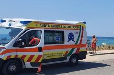 Specchiarica, malore fatale in spiaggia per un 82enne di Ruvo di Puglia