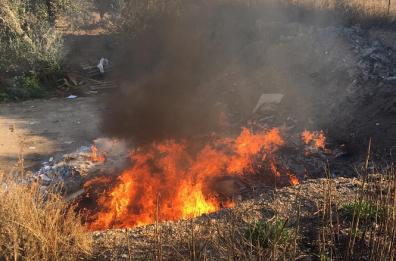 Incubo roghi a Ceglie e Loseto, ecco l'esercito dei volontari