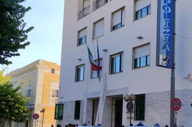 Matera, minaccia di morte la nonna con una catena per avere soldi: arrestato