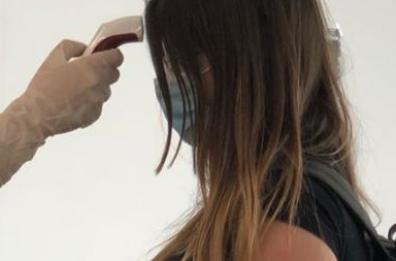 Bisceglie, personale discoteca senza mascherine: fioccano multe a Ferragosto 