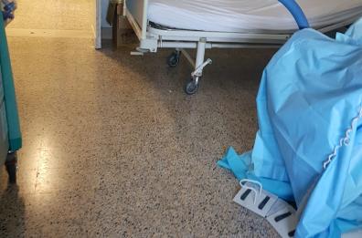 Nascere a Bari, tra i cartoni: la «zona grigia» da dimenticare al Policlinico