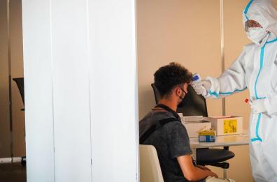 Puglia, aumento casi Covid, Gesmundo (Cgil): «Rispettare norme, nuovo blocco sarebbe catastrofe»